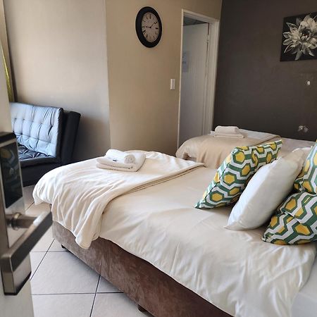 Southy Inn By The Lake Benoni Zimmer foto